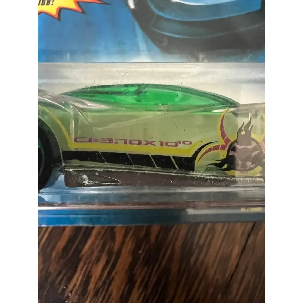Hot Wheels 2007 03 X-Raycers Phastasm Glow In Dark 5 Spoke Green Diecast Car New